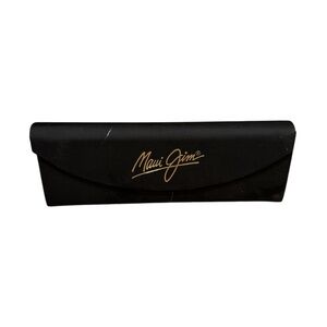 Maui Jim sunglasses soft shell case. Only case no glasses